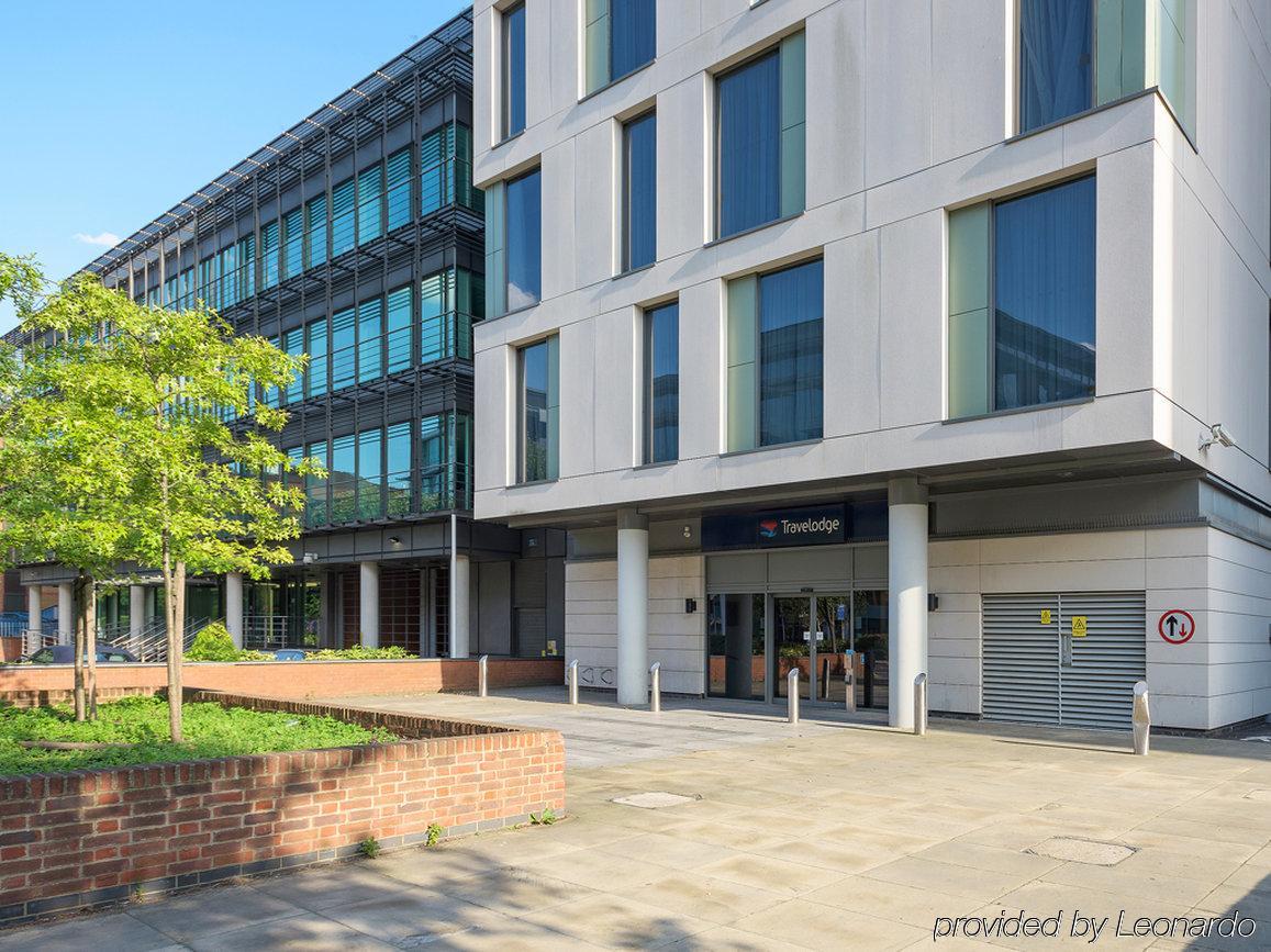 Travelodge London Ealing Εξωτερικό φωτογραφία