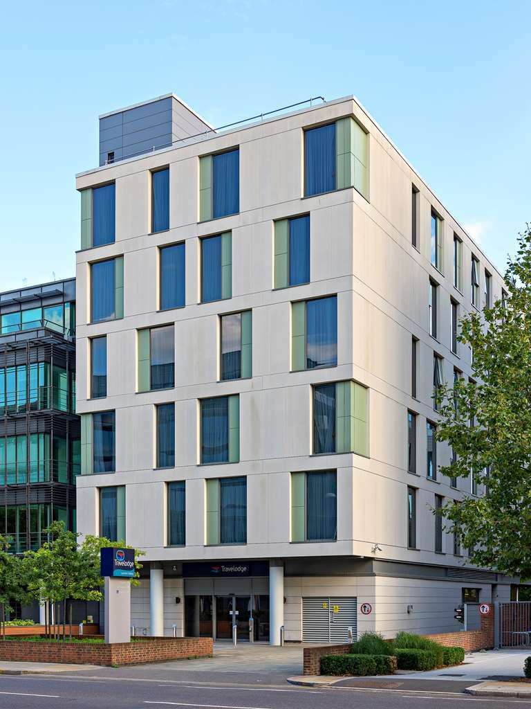 Travelodge London Ealing Εξωτερικό φωτογραφία