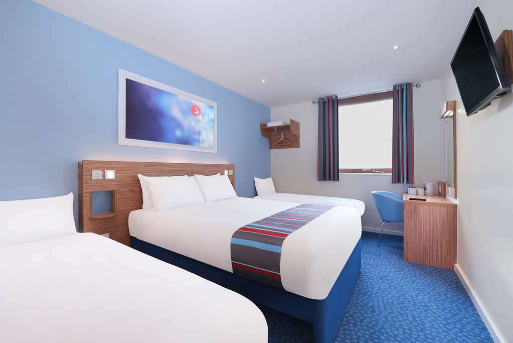 Travelodge London Ealing Δωμάτιο φωτογραφία